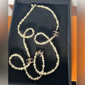 Chanel Very Long Necklace Camellia